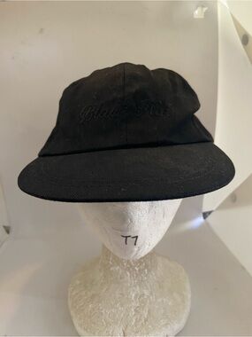 Vintage Black Hat black on black Men's Cap Strapback hat